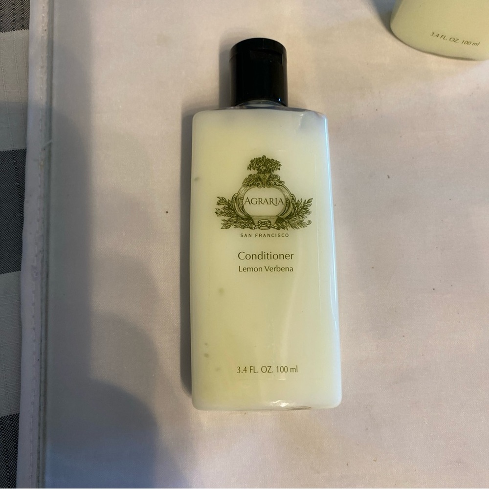 Agraria White Hair